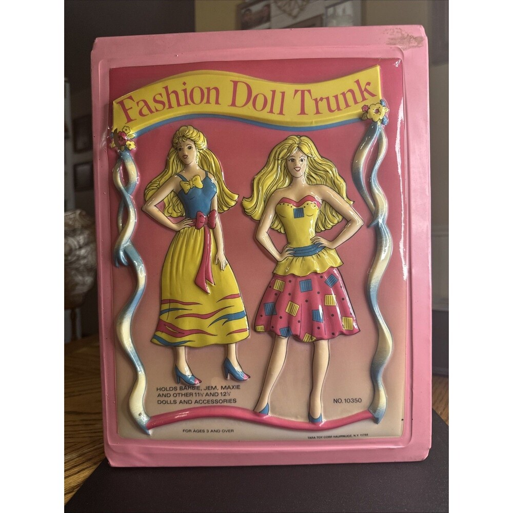 Vintage Fashion Doll Trunk By Tara Toy‎ Corp. Model 10350